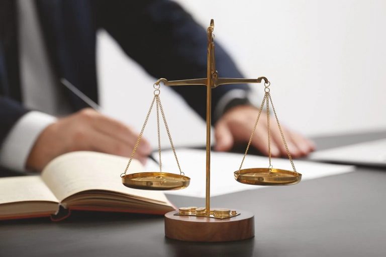 اختیارات وکیل